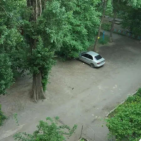 Двухкомнатные Апартаменты Центр Mystetsʹka 3 Kr Apartments Kryvyi Rih Exterior photo