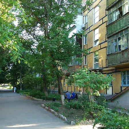 Двухкомнатные Апартаменты Центр Mystetsʹka 3 Kr Apartments Kryvyi Rih Exterior photo