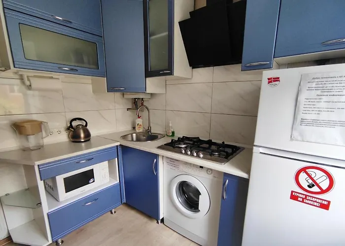 Двухкомнатные Апартаменты Центр Mystetsʹka 3 Kr Apartments